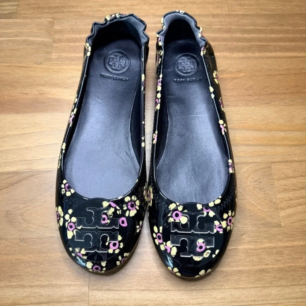 Tory Burch Minnie Travel Ballet Flats 5.5 Floral Patent Leather Black Logo
